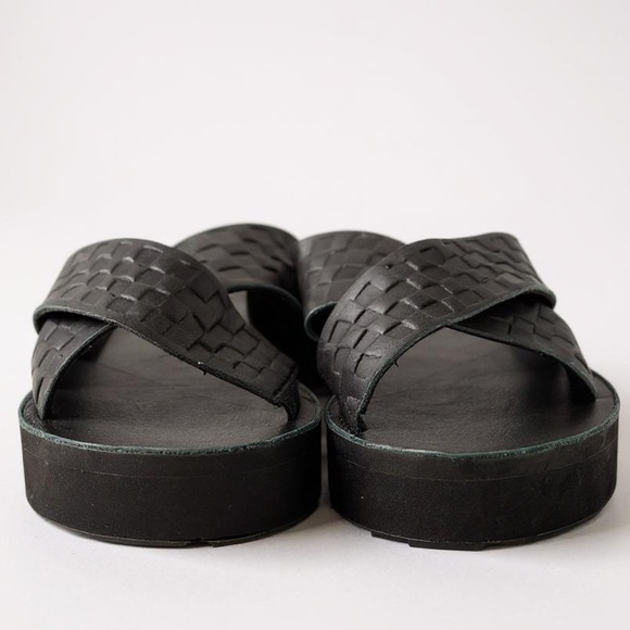 Vans Karina Rozunko Ultracush Leather Cross Strap Sandals - Picture 4 of 6